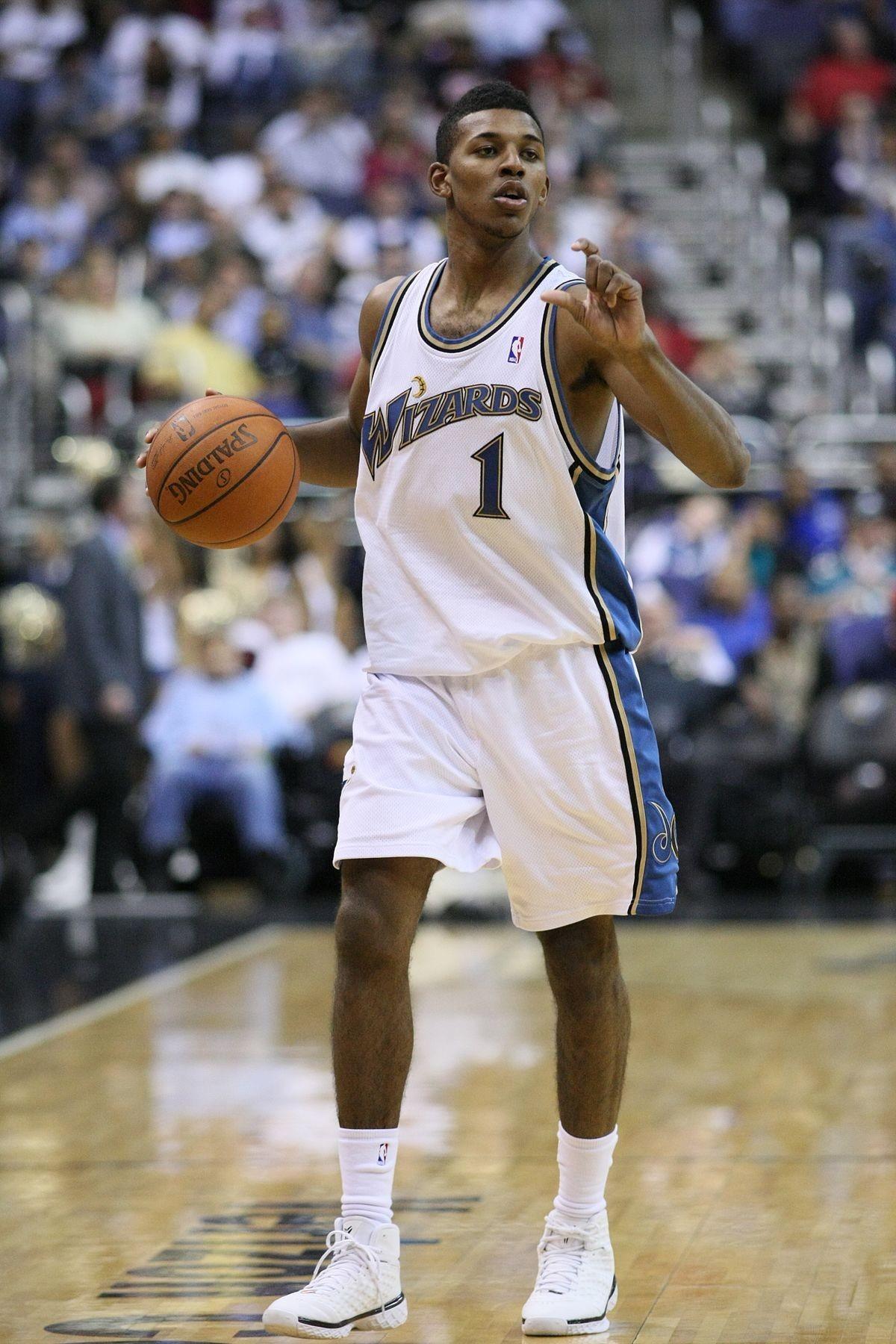 从而形成实 从而形成实